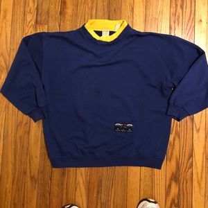 🔥 Fire Rare Vintage 90s Gap Crewneck sweatshirt.